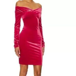 NWT STEVE MADDEN True Red Alaura Off The Shoulder Velvet Mini Dress Size M